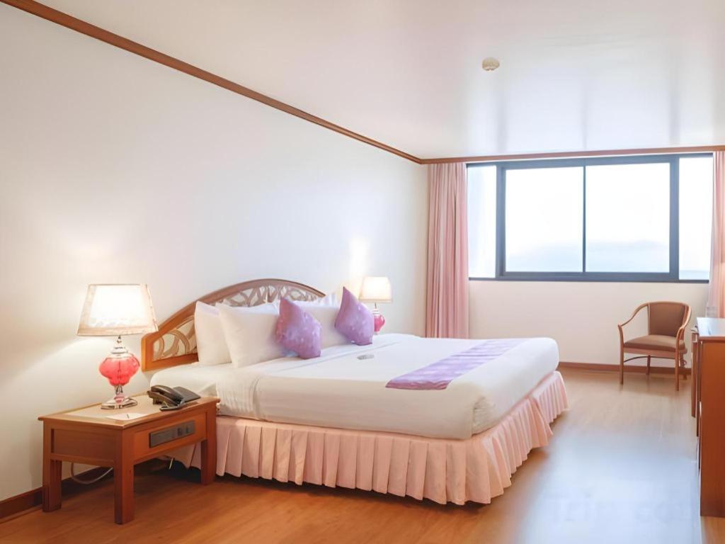 K.P. Grand Hotel Chanthaburi Exterior foto